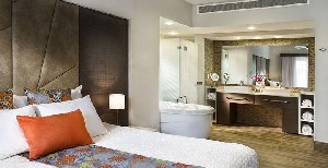 Hotel THE FIVES BEACH HOTEL & RESIDENCES wakacje