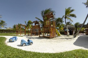 Hotel GRAND PALLADIUM WHITE SAND RESORT & SPA wakacje