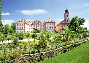 Schloss-mainau-und-schlosskirche-st-marien© Insel Mainau _ Peter Allgaier