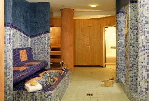 Hotel NH BERLIN ALEXANDERPLATZ wakacje