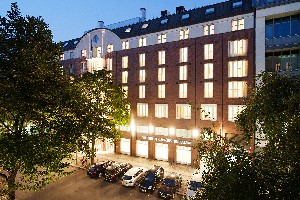 Hotel NH HOTEL BERLIN KURFÜRSTENDAMM wakacje