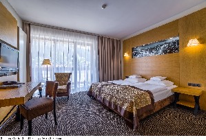 Hotel GRAND NOSALOWY DWOR wakacje
