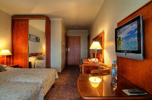 Hotel KORMORAN MEDISPA wakacje