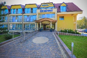 (Polsko, Slezsko, Slezsko) - HOTEL NAT USTROŃ