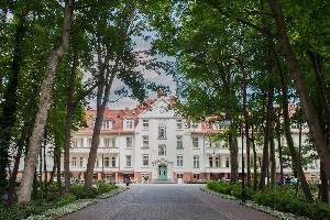 Hotel CESARSKIE OGRODY / KAISERS GARTEN wakacje