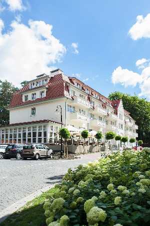 Hotel CESARSKIE OGRODY / KAISERS GARTEN wakacje