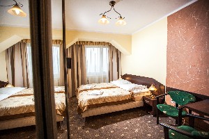 Hotel JANTAR wakacje