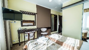 Hotel JANTAR wakacje