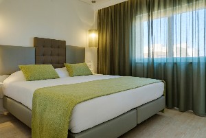 1 Bedroom Deluxe Apartment