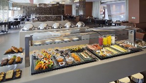 restaurant/bar