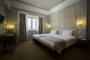 Hotel MIRAPARQUE wakacje