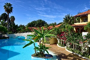 Hotel s bazénem