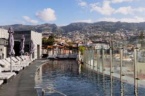 Hotel THE VINE wakacje