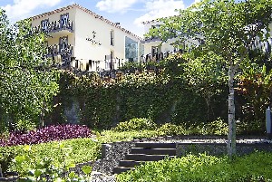 Hotel se zahradou