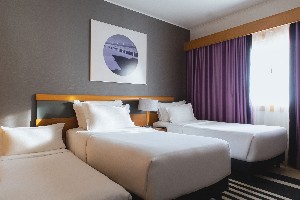 Twin Room with extra bed