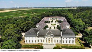 Rakousko, Burgenland - KNAPPENSTÖCKL, SCHLOSS HALBTURN - léto