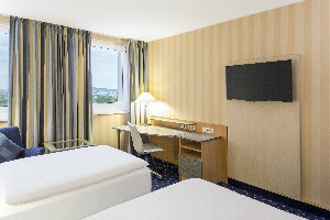 Hotel NH DANUBE CITY wakacje