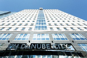 Hotel NH DANUBE CITY wakacje