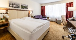 Hotel PLAZA PREMIUM WIEN wakacje