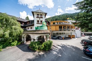 Hotel v létě 
