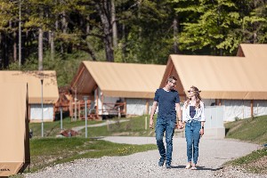 Hotel CHALETS & GLAMPING NASSFELD BY ALPS RES. wakacje