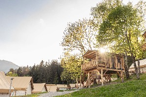 Hotel CHALETS & GLAMPING NASSFELD BY ALPS RES. wakacje