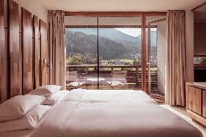 Hotel FALKENSTEINER HOTEL & SPA CARINZIA wakacje