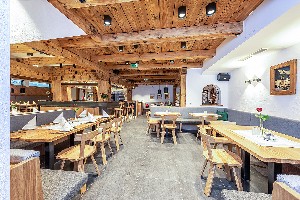 Hotel GOLDENER STERN wakacje