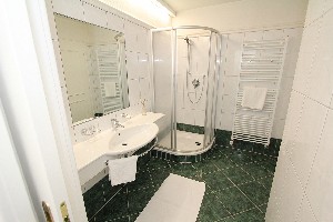 Hotel GOLDENER STERN wakacje