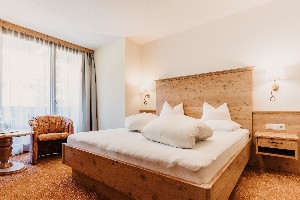 Hotel NATURHOTEL SCHÜTTERBAD wakacje