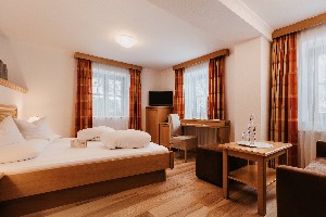 Hotel NATURHOTEL SCHÜTTERBAD wakacje
