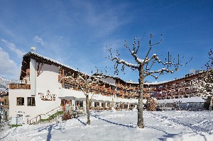 Hotel DAS ALPENHAUS KAPRUN wakacje
