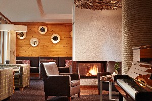 Hotel DAS ALPENHAUS KAPRUN wakacje