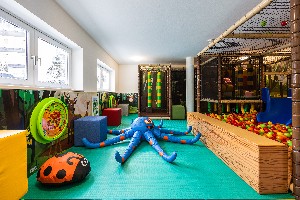 Hotel DER WALDHOF wakacje