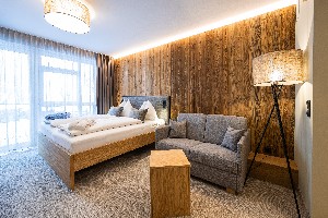 Hotel DER WALDHOF wakacje