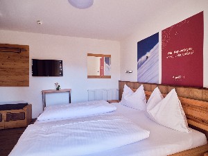 Hotel HOTEL PINZGAUERHOF BY ALPEFFECT HOTELS wakacje