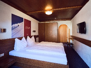 Hotel HOTEL PINZGAUERHOF BY ALPEFFECT HOTELS wakacje