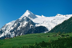 Hotel PEOPLE'S HOTEL wakacje