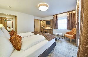 Hotel RÖMERHOF wakacje