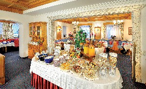 Hotel FERIENWELT KRISTALL wakacje