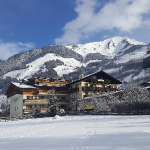 Hotel SONNHOF wakacje