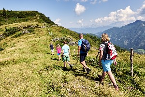 Hotel FAMILIEN- UND WELLNESSHOTEL DER HANNESHOF - DAS MONTANA wakacje