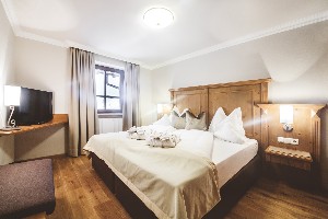 Hotel FAMILIEN- UND WELLNESSHOTEL DER HANNESHOF - DAS MONTANA wakacje