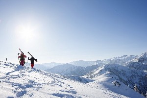 Hotel FAMILIEN- UND WELLNESSHOTEL DER HANNESHOF - DAS MONTANA wakacje