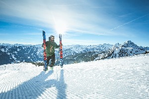 Hotel FAMILIEN- UND WELLNESSHOTEL DER HANNESHOF - DAS MONTANA wakacje