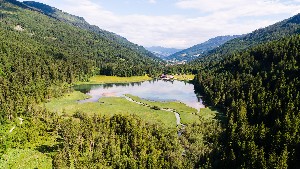 Hotel FAMILIEN- UND WELLNESSHOTEL DER HANNESHOF - DAS MONTANA wakacje
