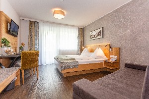 Hotel ALMRAUSCH wakacje