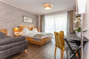 Hotel ALMRAUSCH wakacje
