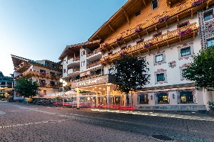 Hotel JUFA ALPENHOTEL SAALBACH wakacje
