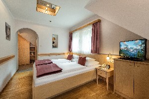 Hotel KUR- UND SPORTHOTEL ALPENBLICK wakacje